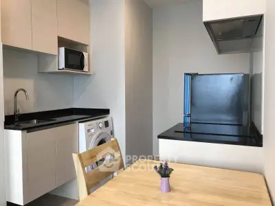 Fully Furnished 1 Bedroom Condo at Noble Revolve Ratchada-1