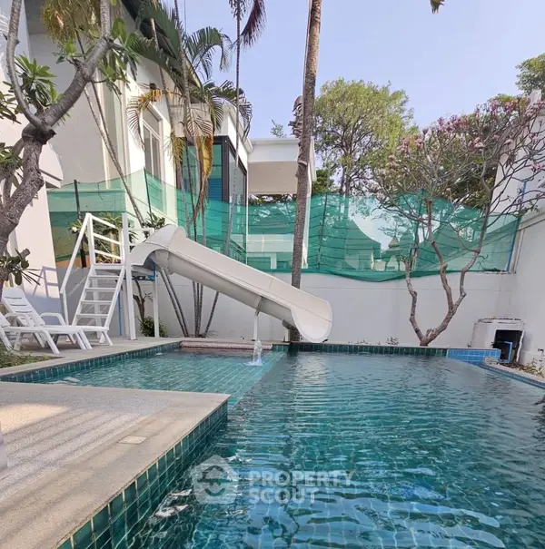 image_rental-30084112