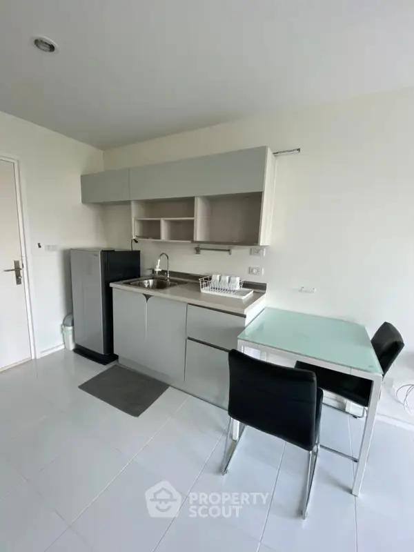 image_rental-6860102