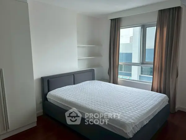 image_rental-25703578