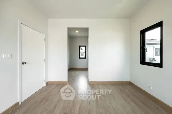 image_rental-25055086