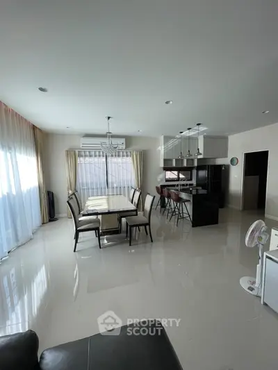 image_rental-27838896