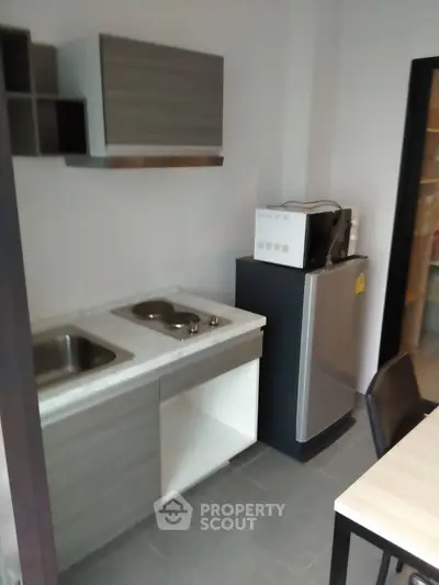 Fully Furnished 1 Bedroom Condo at The Niche Mono Ratchavipha-5