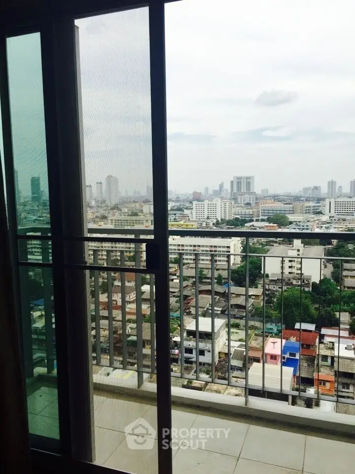  1 Bedroom Condo at The Parkland Taksin Thapa-1