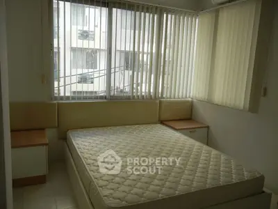  2 Bedrooms Condo -3