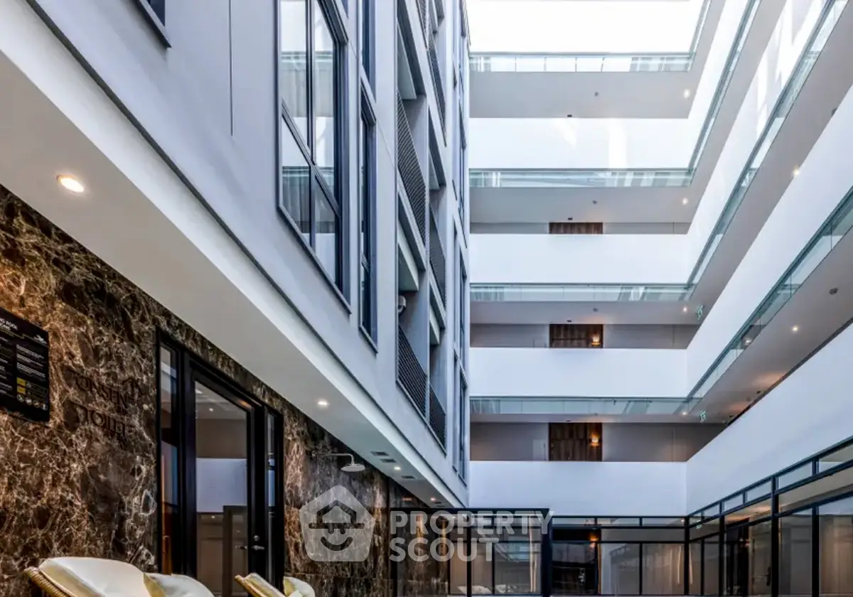 Screenshot 2569-03-16 at 21.54.44.jpg