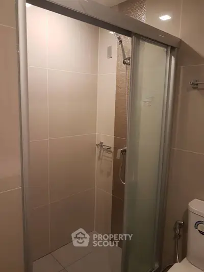  1 Bedroom Condo at Ideo Sathorn Wongwian Yai-7