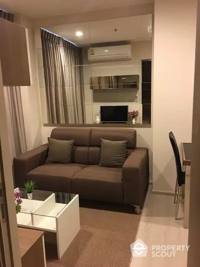  1 Bedroom Condo at Rhythm Asoke 2-3