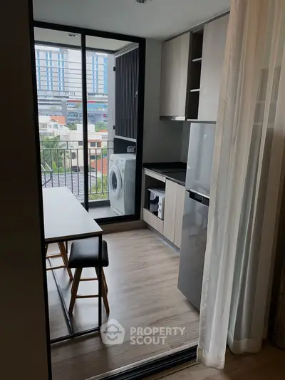  1 Bedroom Condo at The Unique 19-5