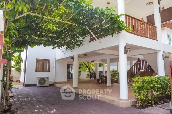 image_rental-27706867