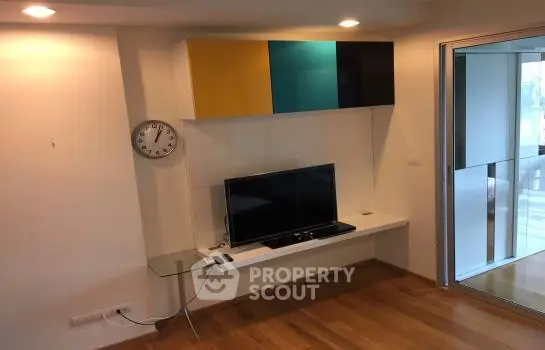 image_rental-1952614