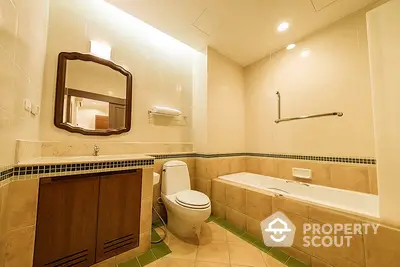 Fully Furnished 1 Bedroom Apartment at บ้านมนธิดา เซอร์วิส เรสซิเด้นท์-4