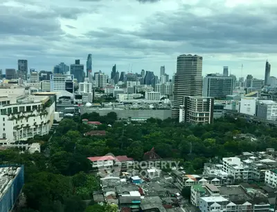  1 Bedroom Condo at Wish Signature Midtown Siam-2