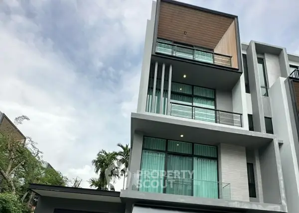 image_rental-27860305