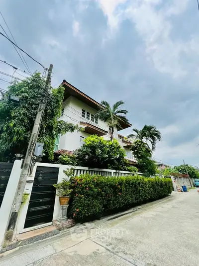 90d56f07bcd11ac95ab9bea0465964cd (1).jpg