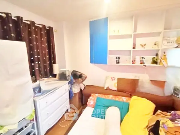 image_rental-29668901