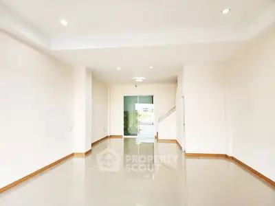 image_rental-27233547