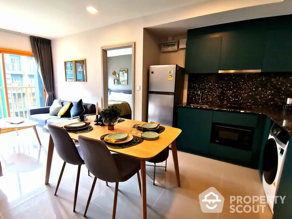  2 Bedrooms Condo at The Base Sukhumvit 50-1