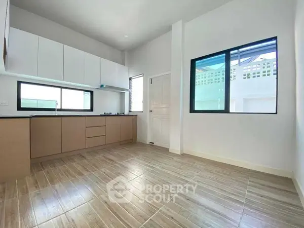 image_rental-27875093