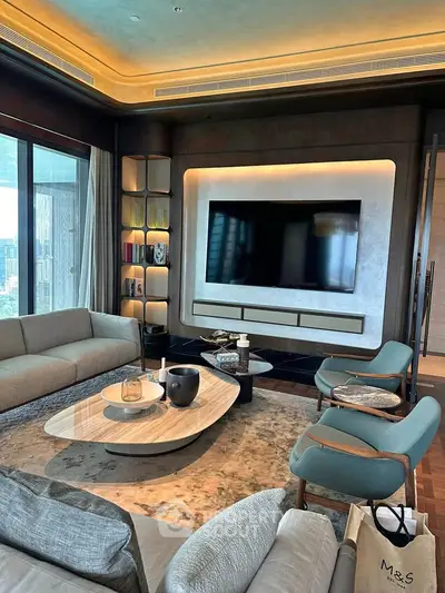 image_rental-31319810