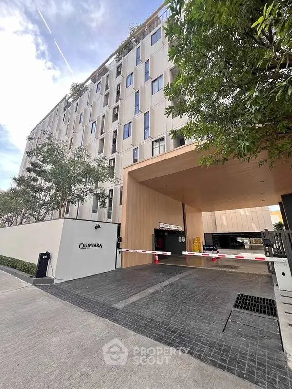 image_rental-30950398