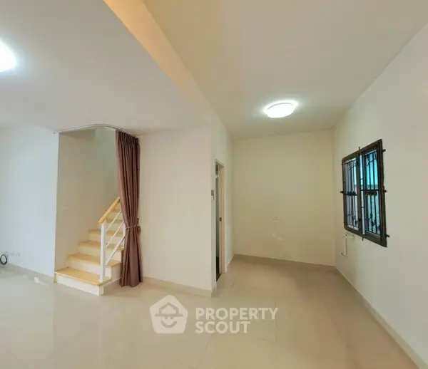 image_rental-12565983