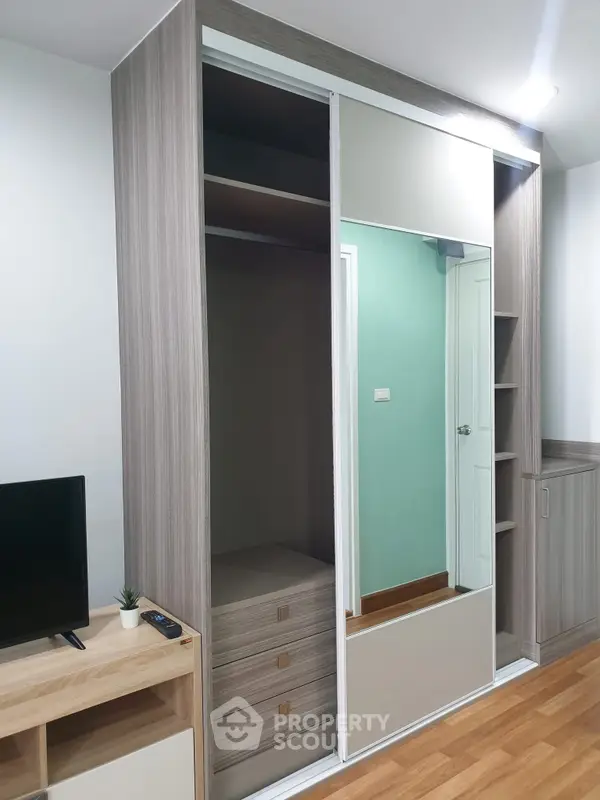 image_rental-26072692