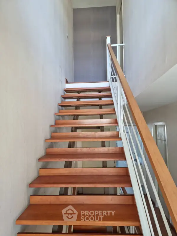 image_rental-24578913