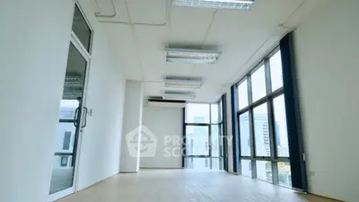 image_rental-31217140