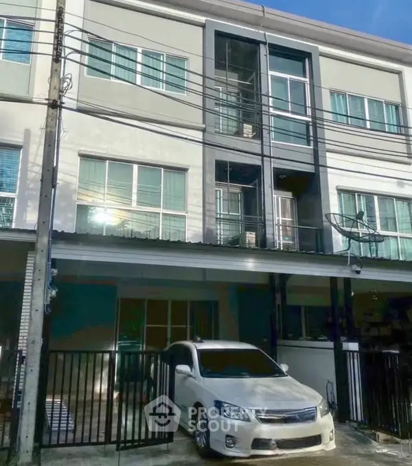 image_rental-27074027