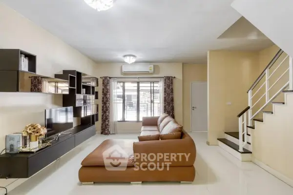 image_rental-7719863