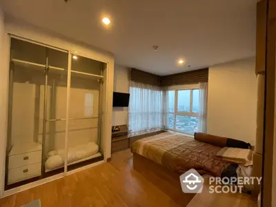 Fully Furnished 2 Bedrooms Apartment at The Parkland Taksin Thapa-5