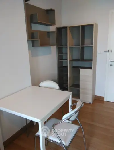 image_rental-30760182