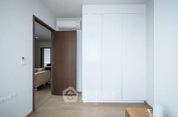 image_rental-30783503