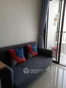  1 Bedroom Condo at Ideo Mix Sukhumvit 103 Livingroom
