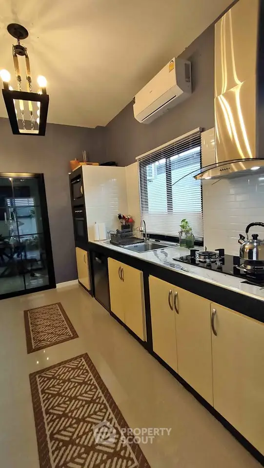 image_rental-27669024