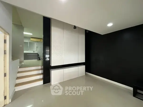 image_rental-27867368