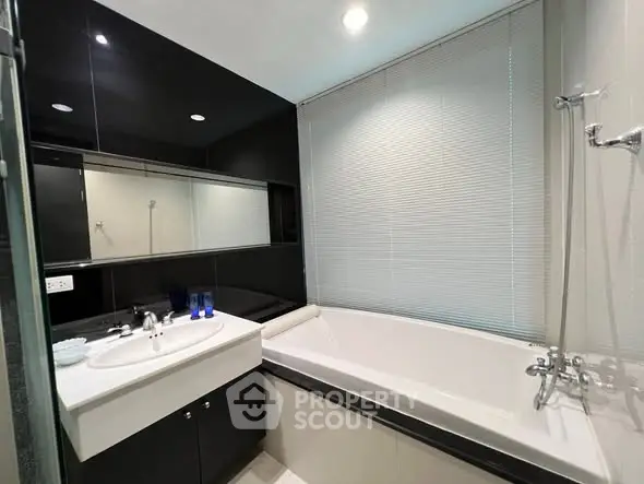 image_rental-28573530