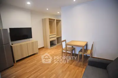  1 Bedroom Condo at Regent Home Sukhumvit 81-2