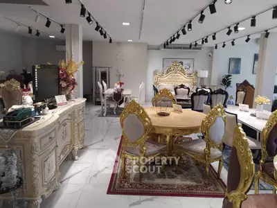 Luxurious dining room with ornate furniture and elegant decor