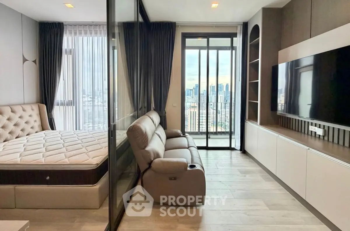 Screenshot 2568-11-20 at 21.40.51.jpg