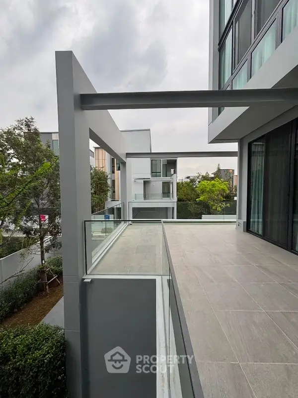 image_rental-27687003