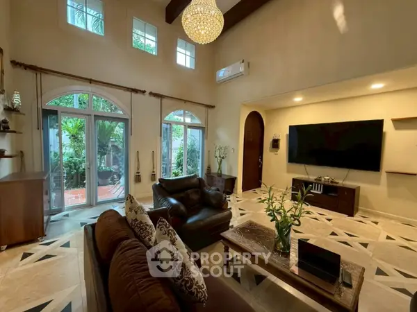 image_rental-28186783