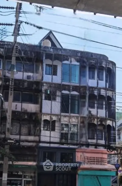 image_rental-28610651