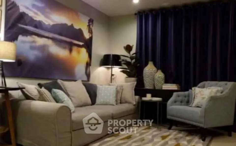 Fully Furnished 4 Bedrooms Townhouse -1