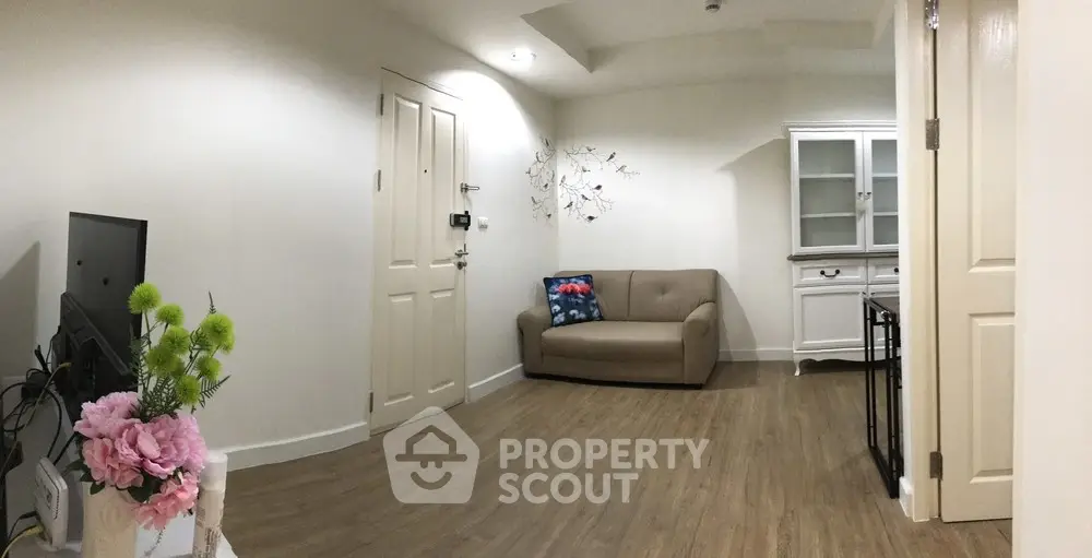  1 Bedroom Condo at The Kris Ratchada 17-1