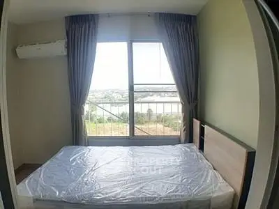  1 Bedroom Condo at The Parkland Srinakarin-4