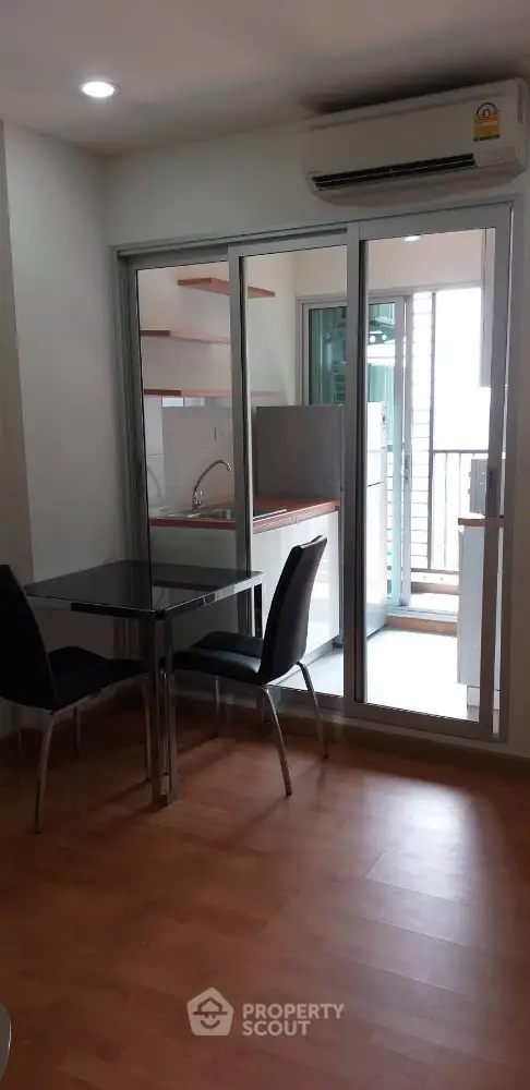  1 Bedroom Condo at The President Sathorn Ratchapruek 3 Livingroom
