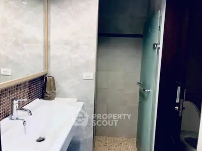 Fully Furnished 2 Bedrooms Condo at The Muse Sukhumvit-4