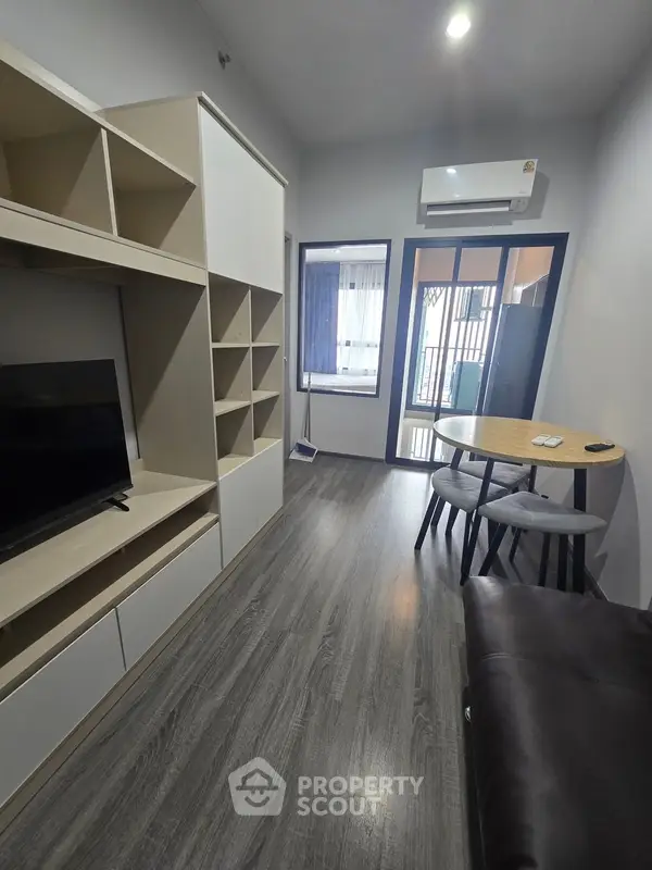 image_rental-30512551